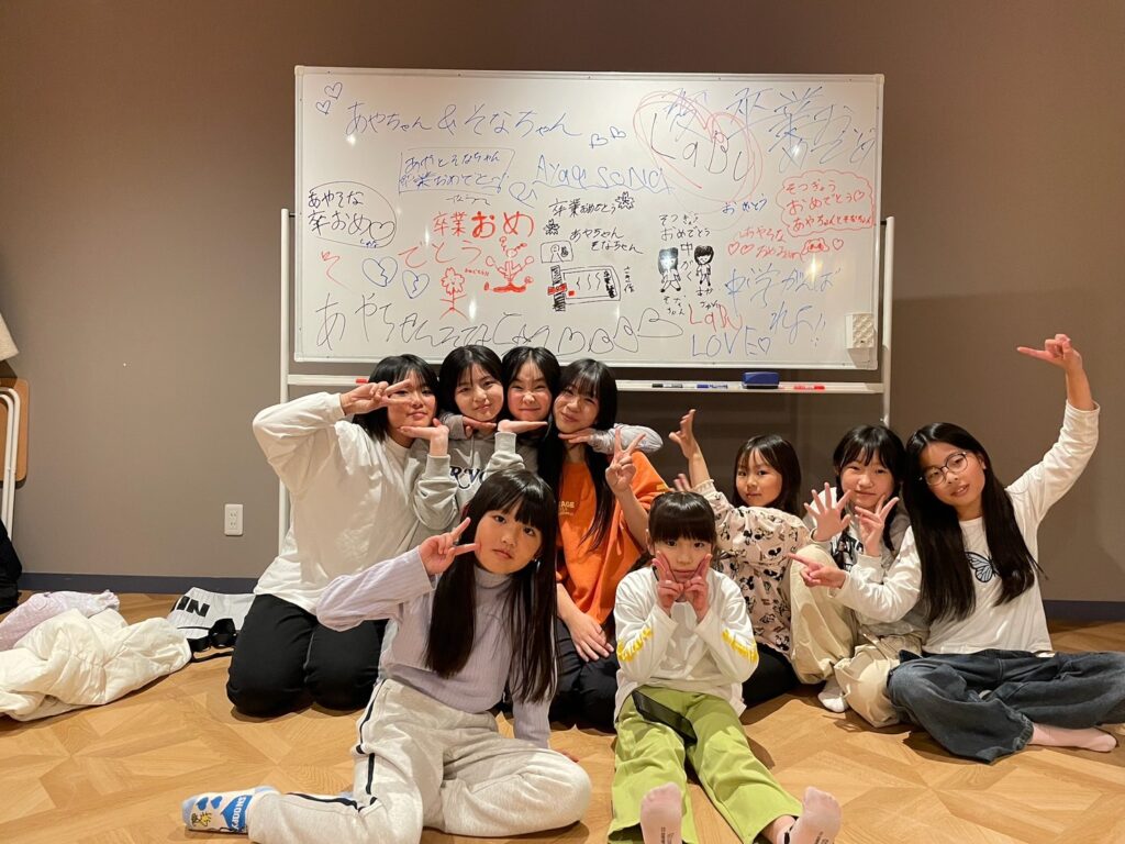 新潟キッズダンススクール初心者K-POP少人数クラスの雰囲気