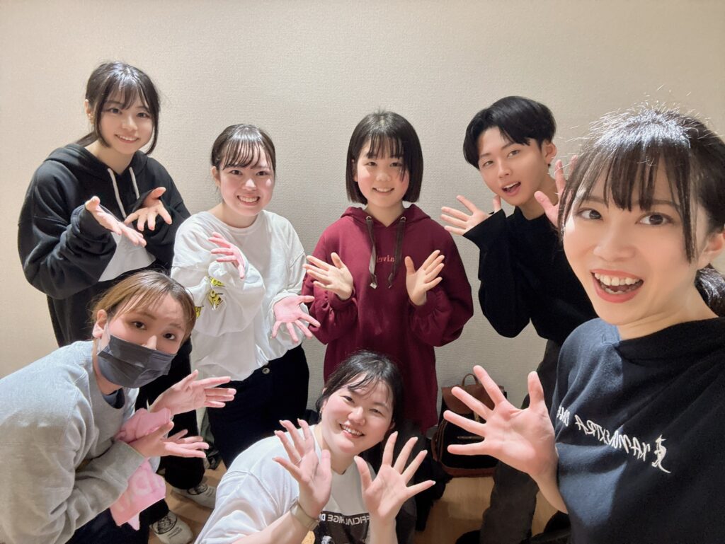 新潟市のダンス初心者向けK-POPアットホームレッスン風景